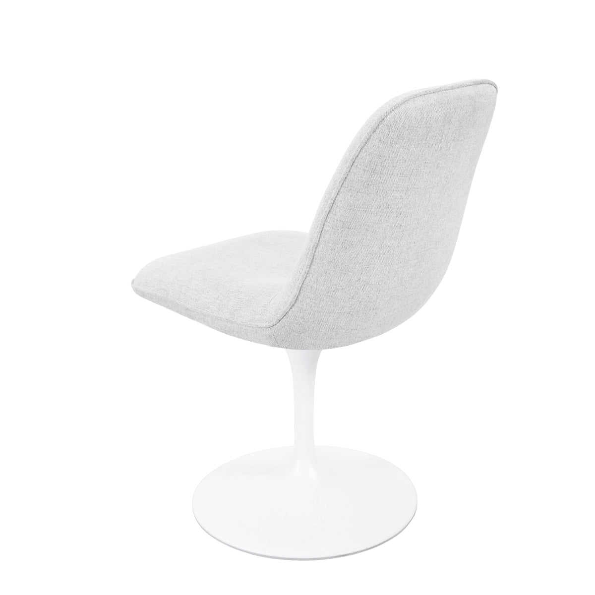 Vue de 3/4 de la chaise LORA finition tissu blanc gris clair